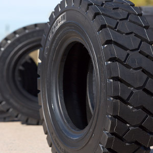 GCS Genie Civil Pneu Michelin XZM